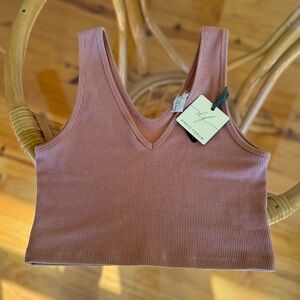 NWT! Rosy Mauve Ribbed Crop